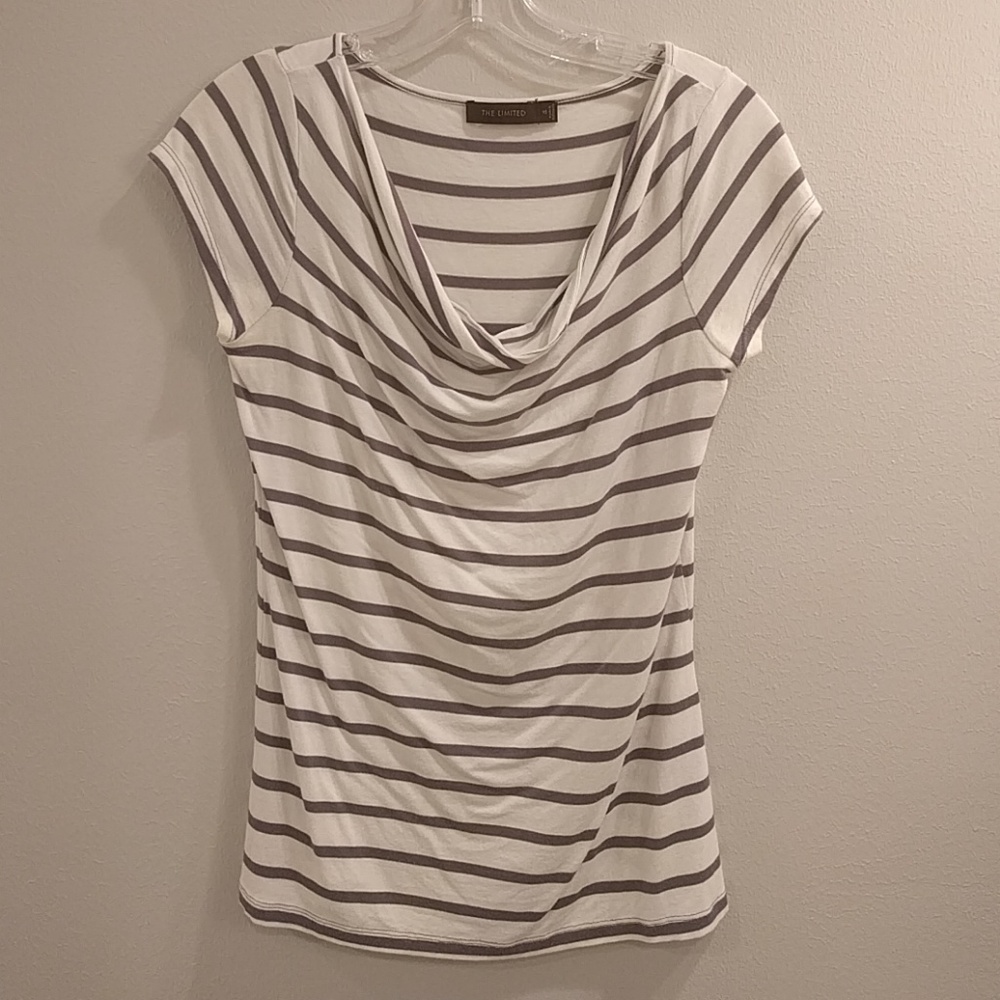 The Limited cute flattering comfy striped top!